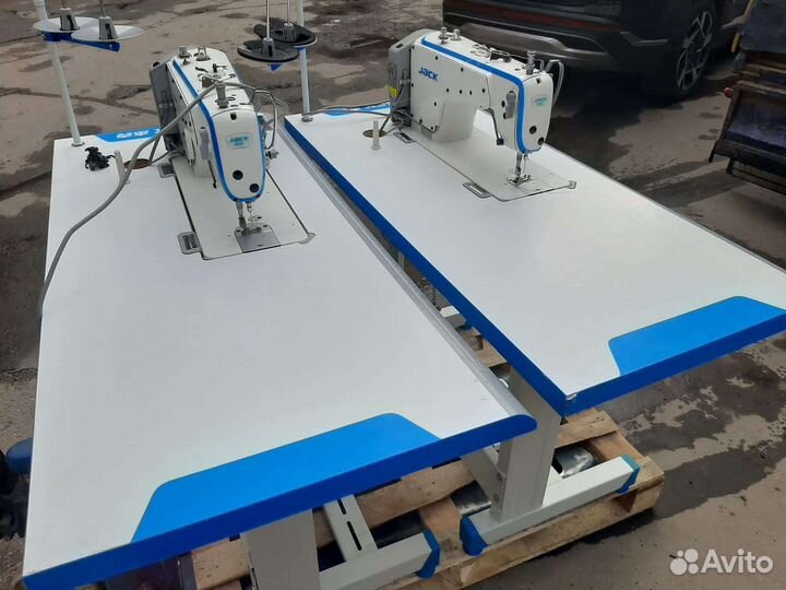 Швейная машина Jack f4