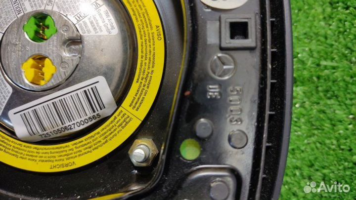 Подушка безопасности в руль (airbag) Mercedes-Benz