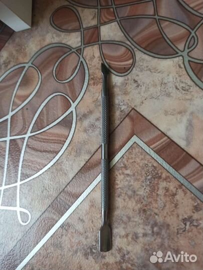 Кусачки для ногтей и пушер