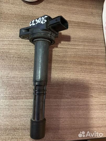 Катушка зажигания Хонда Аккорд 099700115