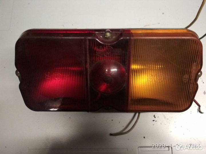 Фонарь задний