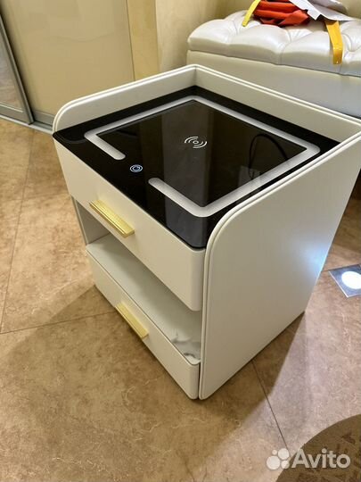 Тумба прикроватная