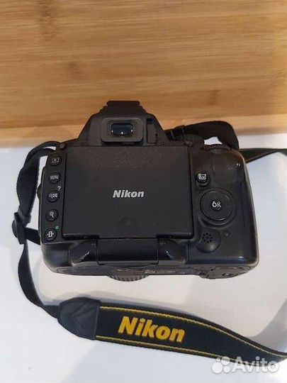 Зеркальный фотоаппарат Nikon d5000