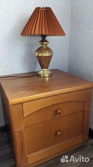 Тумба прикроватная