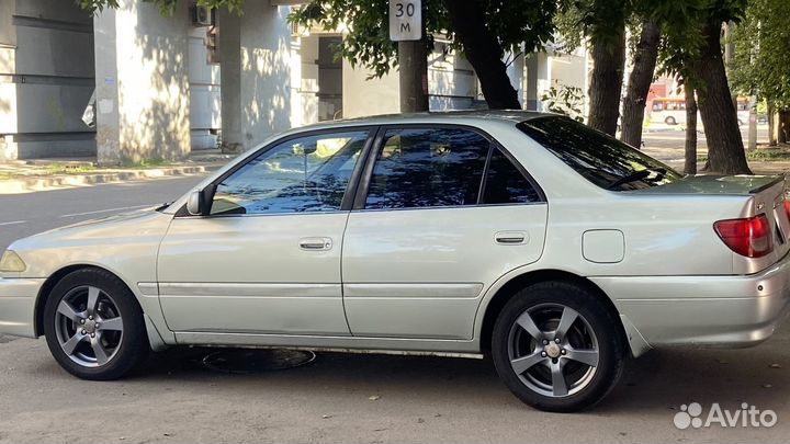 Toyota Carina 2.0 AT, 1999, 353 600 км