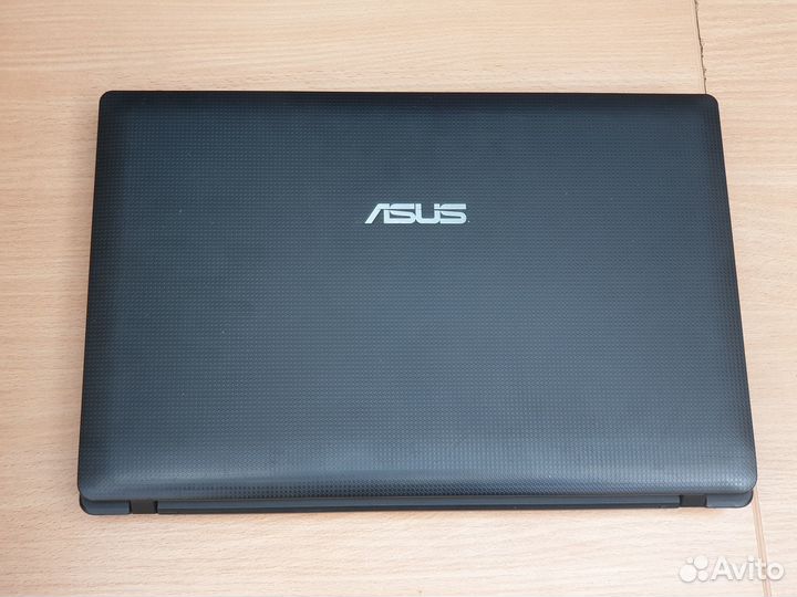 Ноутбук Core i5, 4 потока до 3 ггц 8Gb, SSD