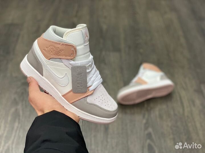 Кроссовки Air Jordan 1 Milan (36-40)