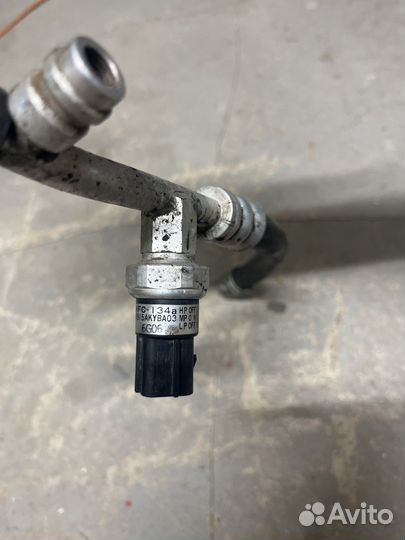 Трубка кондиционера Hyundai Elantra 3 XD