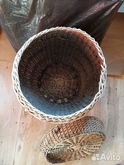 Корзина плетеная