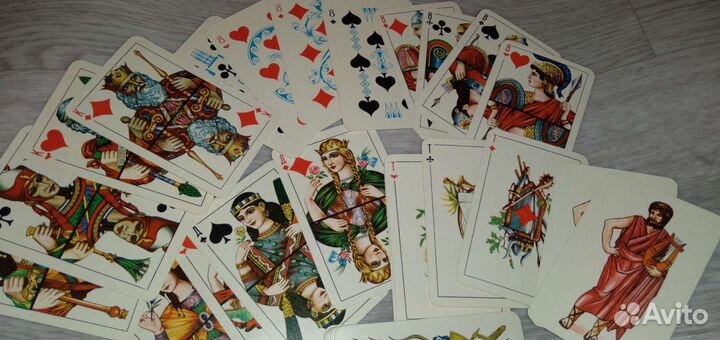 Игральные карты сувенирные