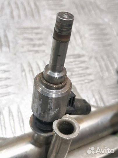 Форсунка двигателя Audi A6 c7 C7