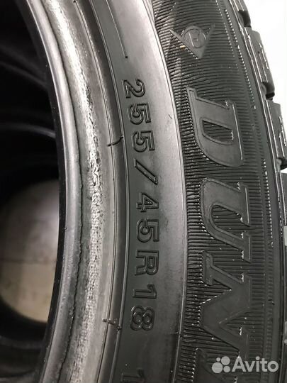 Dunlop SP Winter Ice 02 255/45 R18 103T