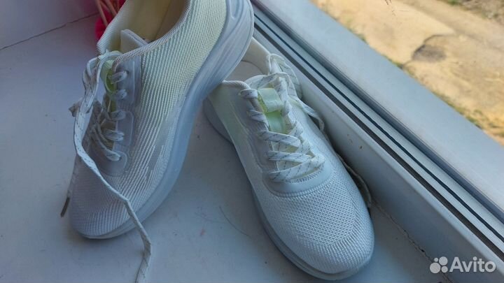 Обувь женская новая