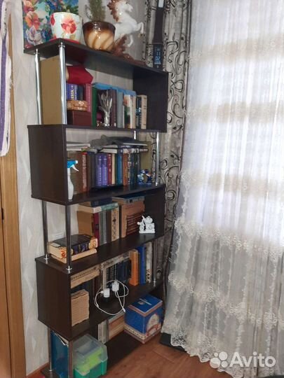 Полка книжная