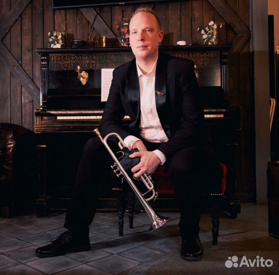 Музыкант на мероприятие