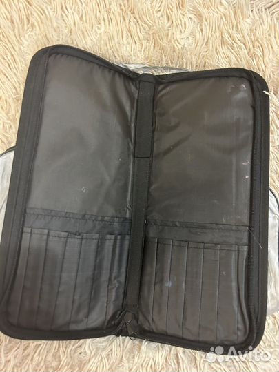 Футляр для кистей