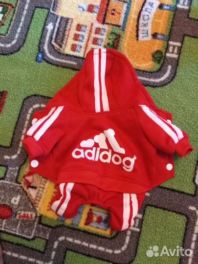 Комбинезон для маленькой собаки