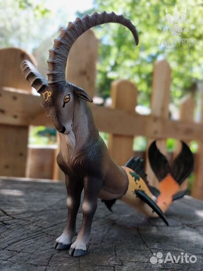 Фигурка знака зодиака - Козерог