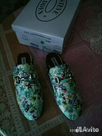 Продаются подплечники - вешалки детские