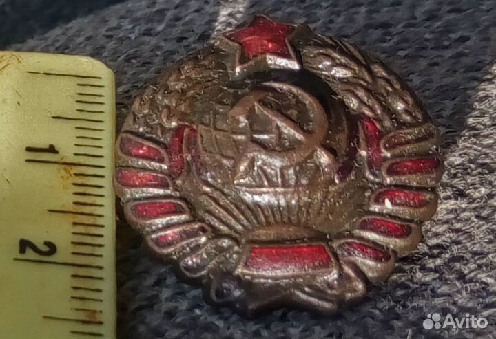 Кокарда высшего комсостава милиции.43-47 г.11лент