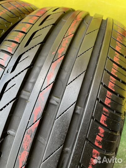 Bridgestone Turanza T001 215/45 R17 87W