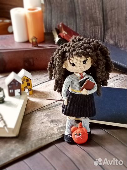 Вязаные каркасные куклы