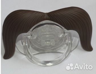 Пустышка (соска) с усами разные