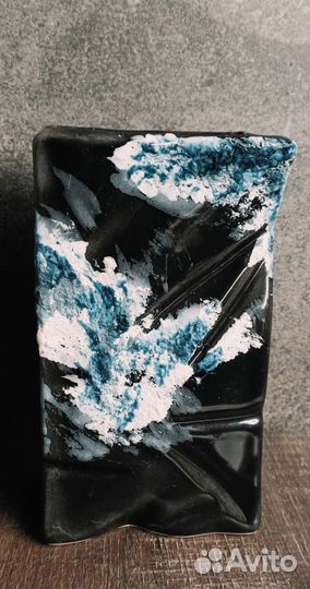 Керамическая вазочка