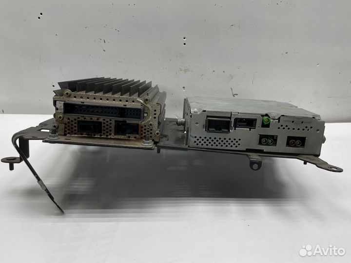 Тв Тюнер / Усилитель звука Audi A8 D3