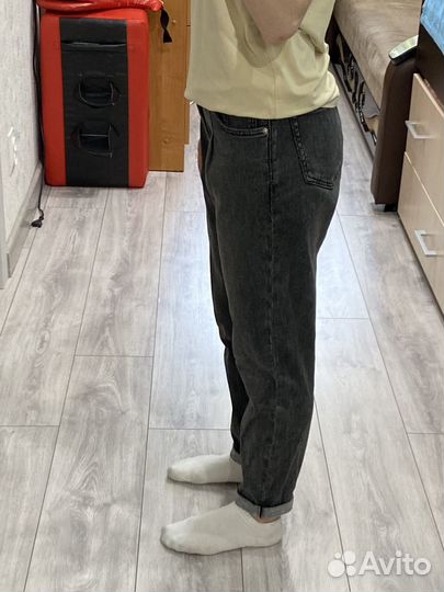 Джинсы