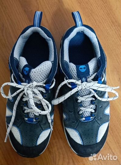 Трекинговые ботинки 38