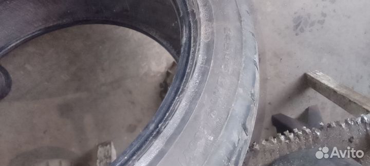 R18 Kumho 722 245/45, PCD 3x98 DIA 38