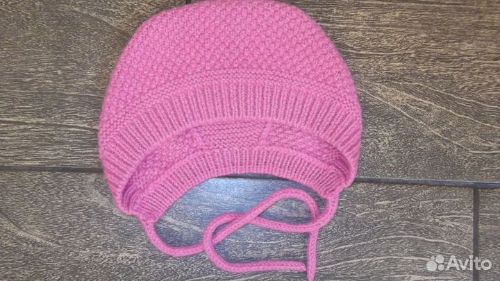 Шапочки ручной вязки в наличии и под заказ