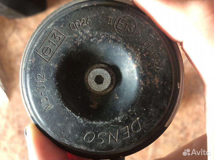 Гудок, сигнал toyota wish zne