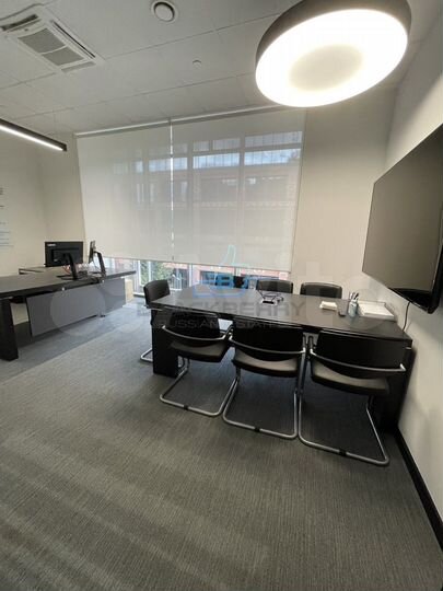 Здание 4000m2 Торг Parking