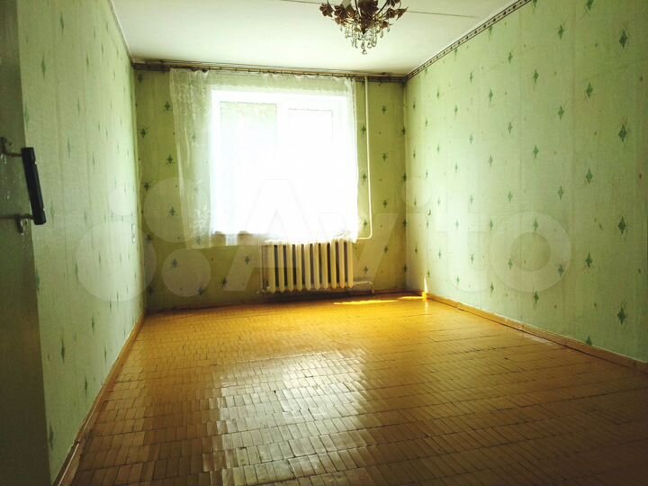 3-к. квартира, 60 м², 2/5 эт.