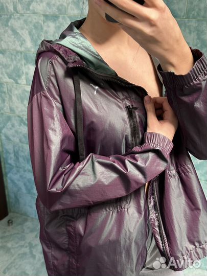 Женская ветровка puma