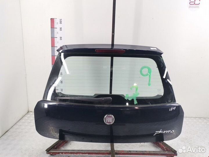 Крышка для Fiat Punto 3 (199/310)