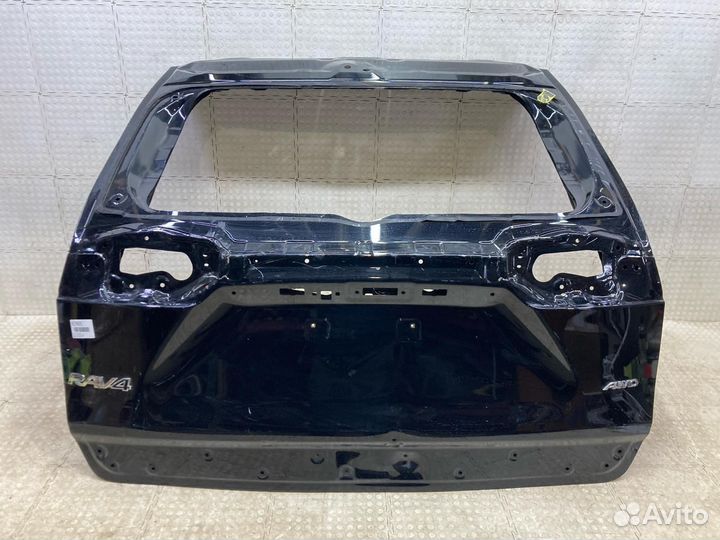 Крышка багажника Toyota Rav4 XA50 2018
