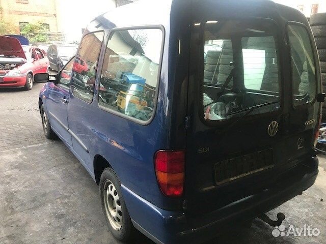 Разбор на запчасти Volkswagen Caddy