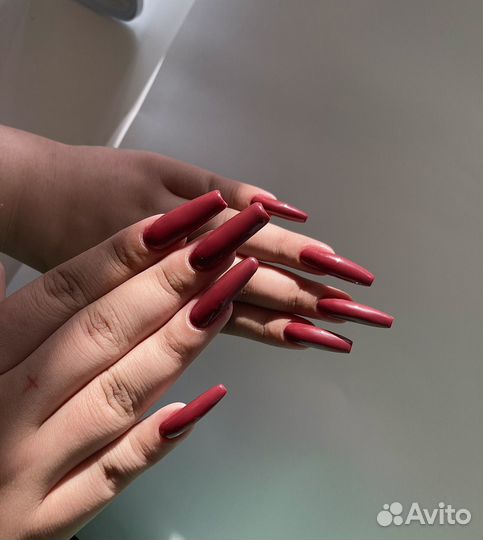 Мастер маникюра