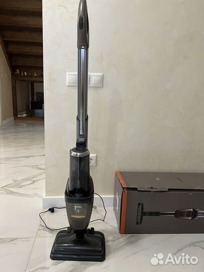 Пылесос ручной VC Bork V800