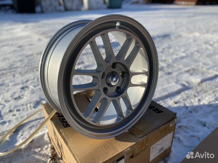 Литые Диски R17 5/114,3 et 38 7.5 jj Rays