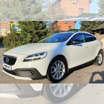 Volvo V40 Cross Country 2.0 AT, 2019, 61 000 км, с пробегом, цена 1 900 000 руб.