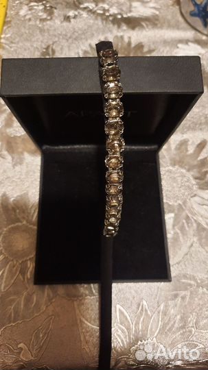 Чокер на шею со стразами в коробке