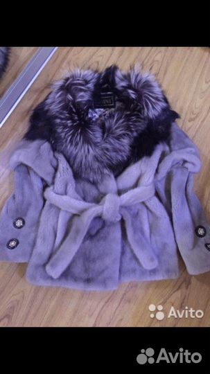 Шуба голубая норка