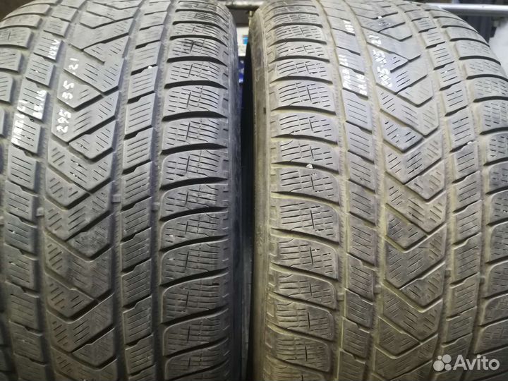 Pirelli Scorpion Winter 295/35 R21 107V
