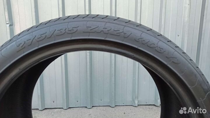Pirelli P Zero 295/35 R21