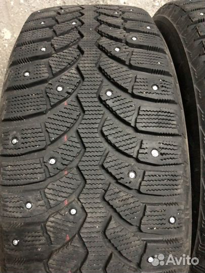 Bridgestone Blizzak Spike-01 225/60 R17