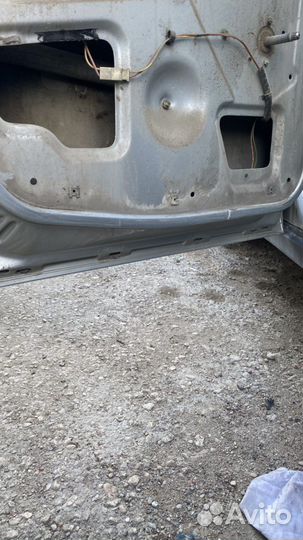 Двери ваз 2110